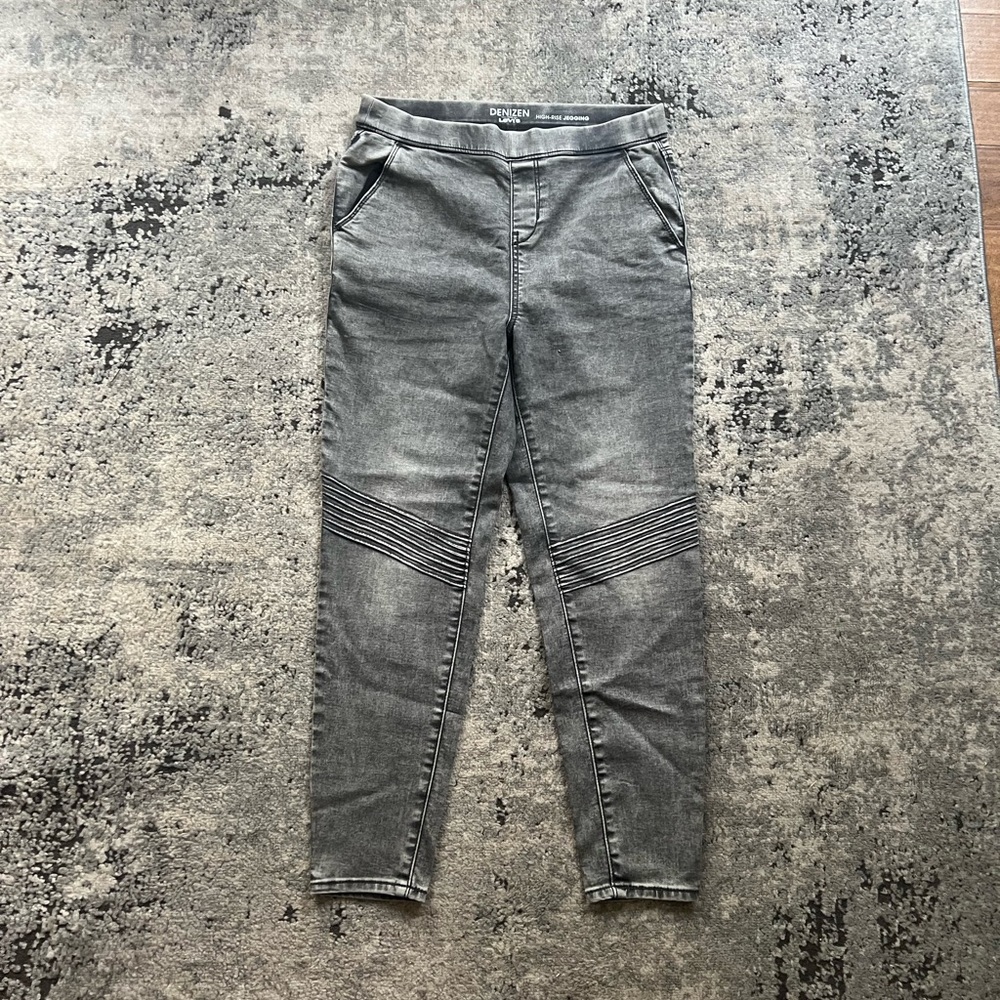 NWOT Levi’s Denizen Gray Wash High rise skinny Jeans, Jeggings size Medium - Picture 2 of 9